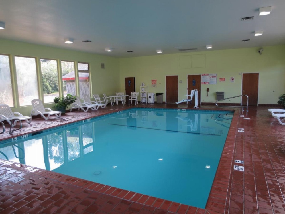 Days Inn & Suites by Wyndham Arcata Image 34
