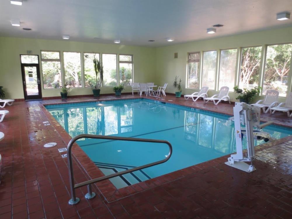 Days Inn & Suites by Wyndham Arcata Image 35