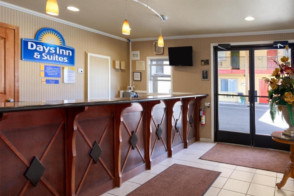 Days Inn & Suites by Wyndham Arcata Image 41