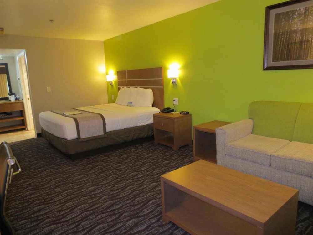 Days Inn & Suites by Wyndham Arcata Image 49
